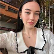 Master the Basics from Anywhere.Online Graphic Design Instructor for Beginners